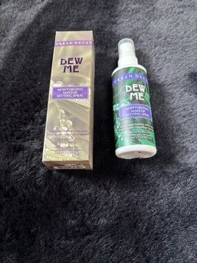 Urban Decay Dew Me Moisturizing Setting Spray — Green & Purple